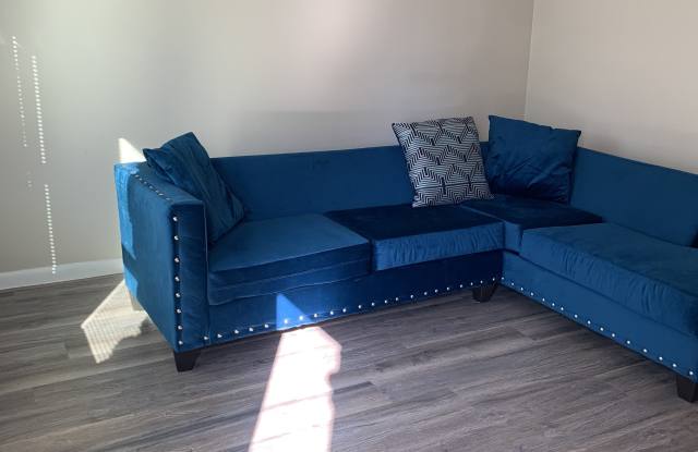 8306 Woodview Drive East Gallery 2