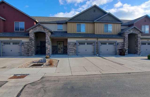1238 N Baycrest Dr - 1238 Baycrest Drive, Saratoga Springs, UT 84045
