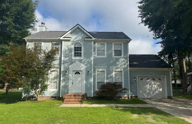 Conveniently Located 3 Bed 2.5 Bath Home in College Lakes photos photos