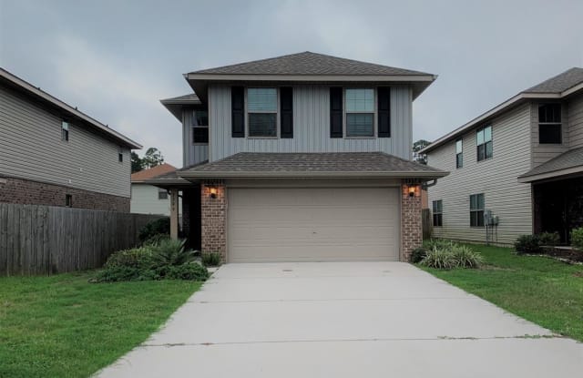 3799 WEATHERSTONE CIR - 3799 Wheatherstone Circle, Warrington, FL 32507