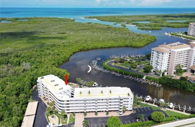 12945 Vanderbilt Dr unit: 304 photos photos