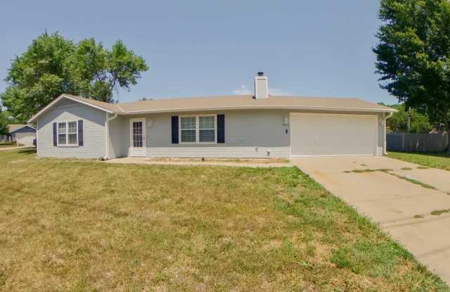 3D Tour Available! West Side + Fenced-in Yard + 2-Car Garage + Washer & Dryer! Available December 8th! Gallery 1