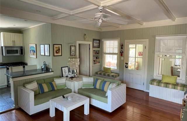 731 Ocean Breeze Walk Gallery 4