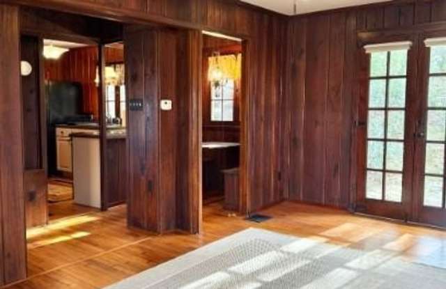 2132 GRANDVIEW Avenue photos photos