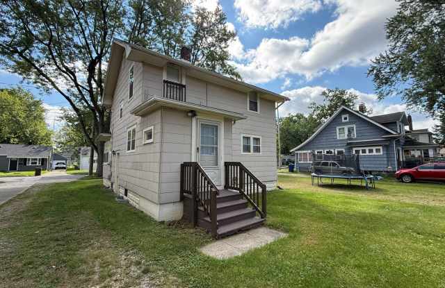 Well-Maintained 3-Bedroom  Single-Family Home Gallery 3