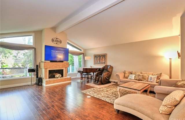 610 Green Acre Drive Gallery 3