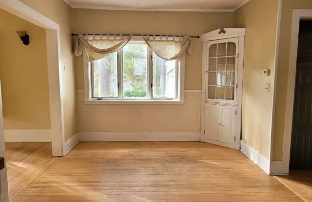 3 Bed 1 Bath Single Family Home in Birnamwood photos photos 3 Bed 1 Bath Single Family Home in Birnamwood photos photos