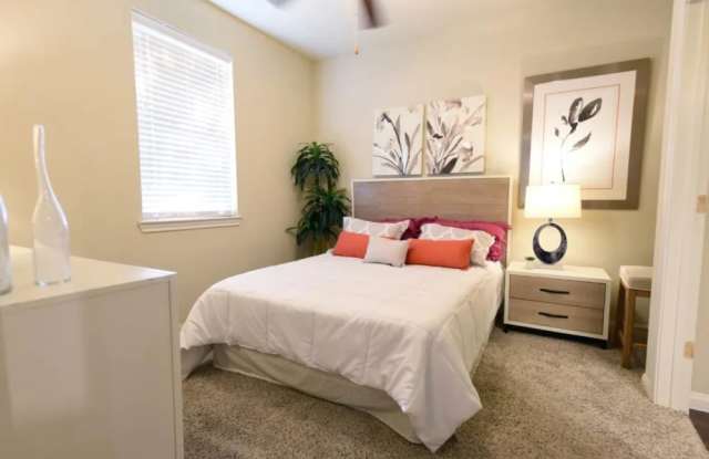 Oak Forest photos photos