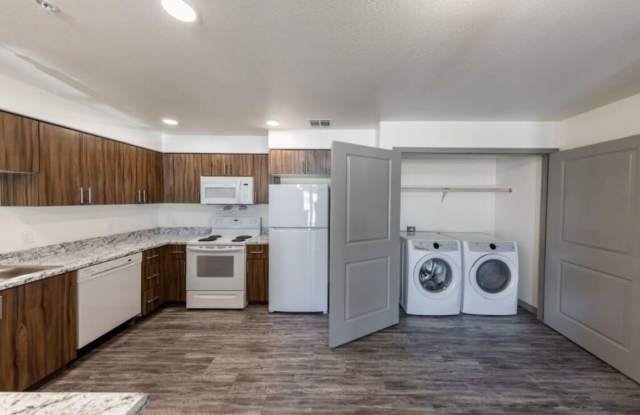 Soluna photos photos