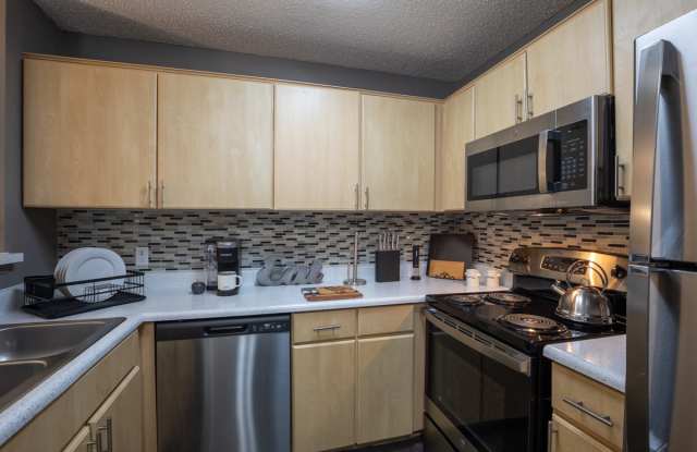 Village Green of Bear Creek Apartments Gallery 4
