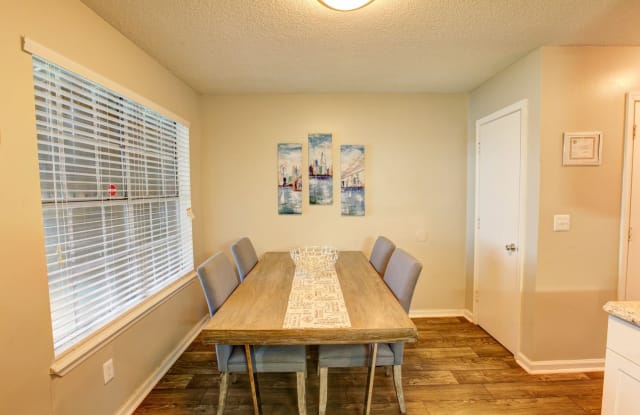 KRC Northlake Townhomes Gallery 4