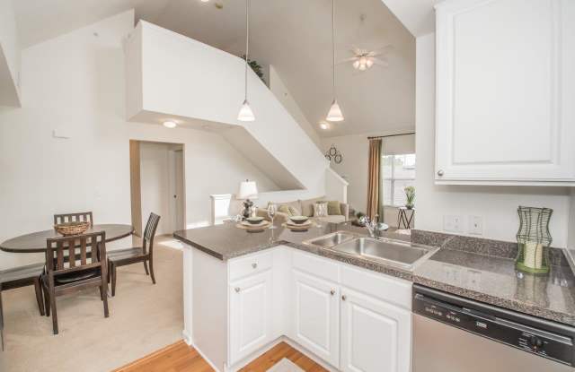 Garden District photos photos