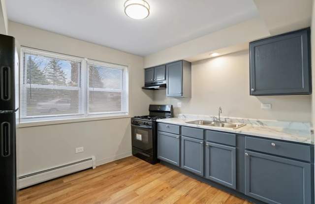 Hanover Park Blu Apartments Gallery 2