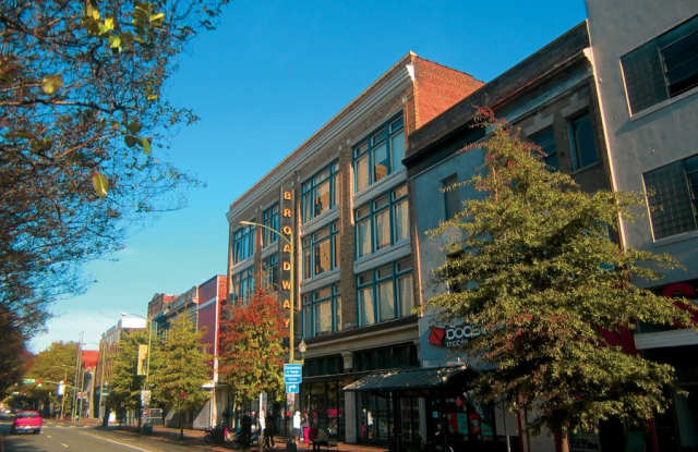 Broadway Apartments photos photos