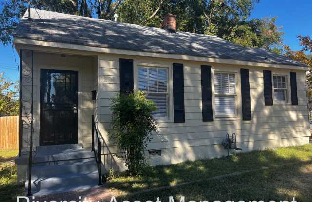 1201 Leawood Street photos photos