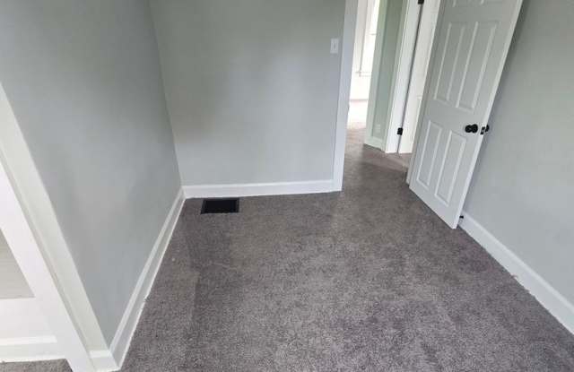 3 BEDROOM SINGLE FAMILY HOME photos photos