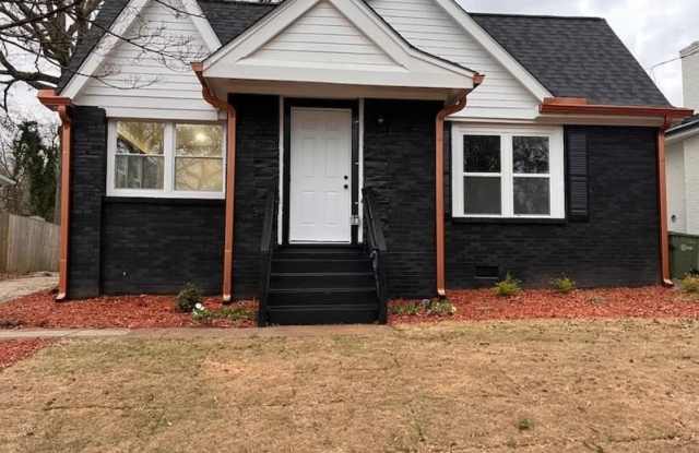 1332 Thurgood Street SW photos photos