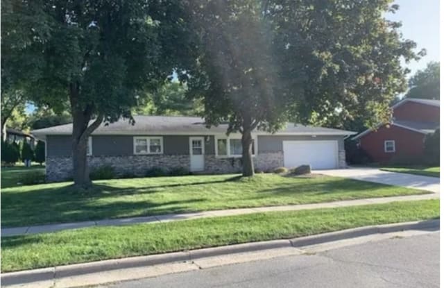 7410 Century Place - 7410 Century Place, Middleton, WI 53562
