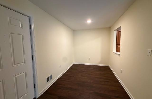 71 IROQUOIS Drive Gallery 2