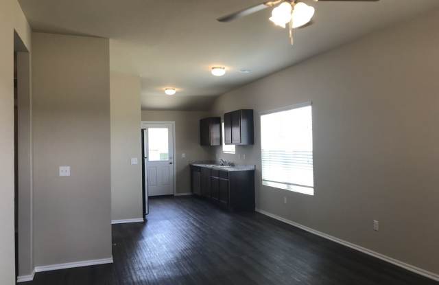 1690 Bartlett Drive Gallery 3