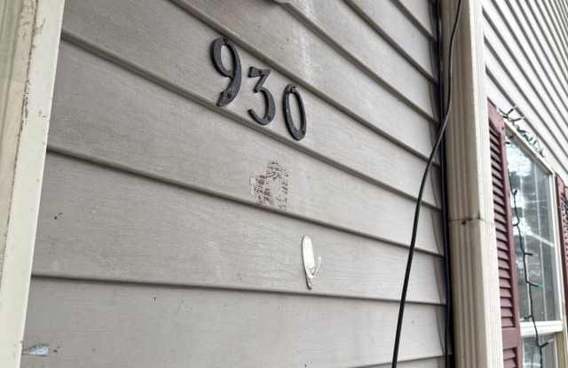 930 Norris St Brownsville photos photos