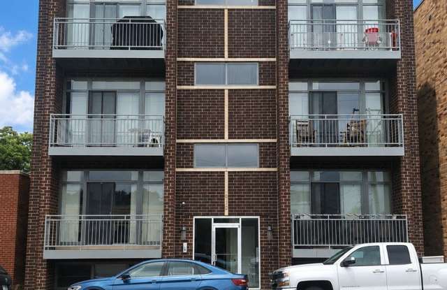 6115 N ELSTON Avenue photos photos