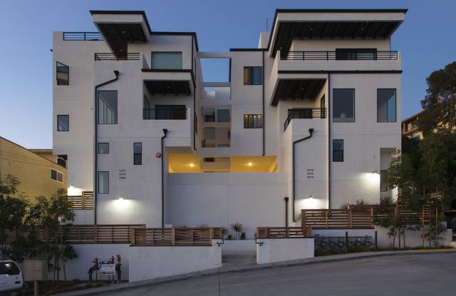 Must See 4 BR Townhome Blocks to USD with Panoramic Roof Top Patio! photos photos