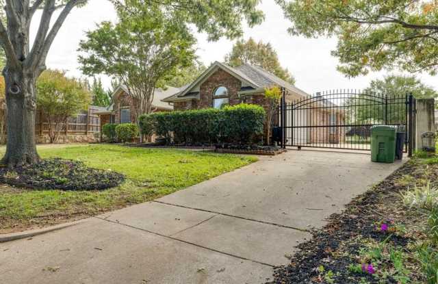 1325 Lakeside Drive Gallery 4