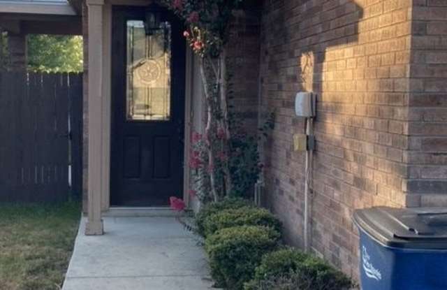 345 Anne Louise Dr photos photos