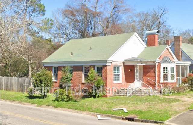 1801 Winona Ave Gallery 2