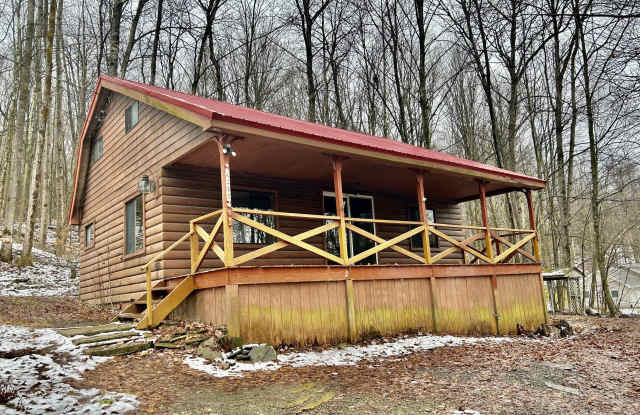 4035 Upper Podunk Gallery 1