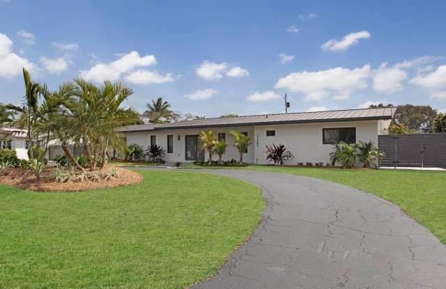 17701 Southwest 92nd Court - 17701 Southwest 92nd Court, Palmetto Bay, FL 33157