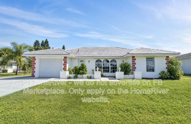2496 Beacon Dr Gallery 1