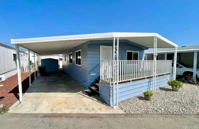 46 Orange Via - 46 Orange Via, Fullerton, CA 92832