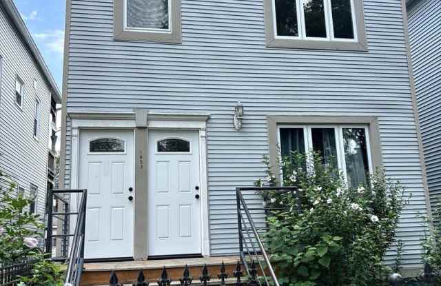 1653 N Richmond Street photos photos