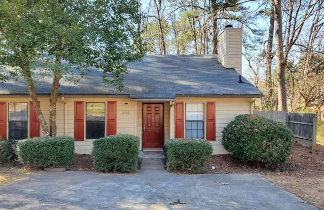 Recently Updated 2/2.5 Flat in Duplex Building - Housing Vouchers Accepted photos photos