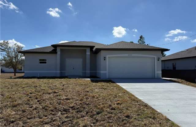 3005 31st Street W photos photos