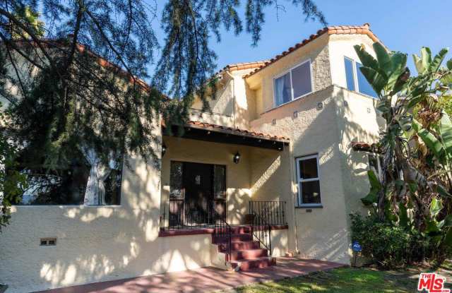 1861 West MOUNTAIN Street Gallery 3