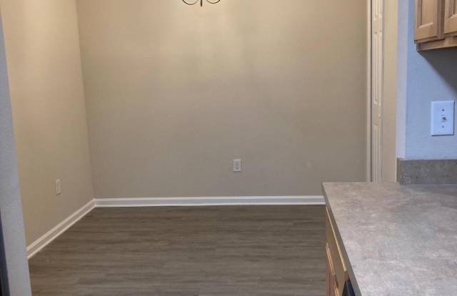 7226 DEERFOOT POINT Circle Gallery 4