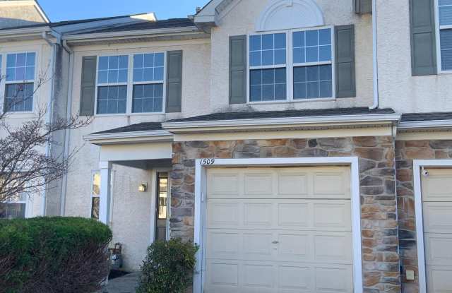 1509 SWEETBRIAR Drive photos photos