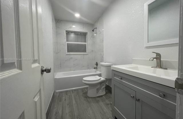 1719 Lincoln St photos photos 1719 Lincoln St photos photos