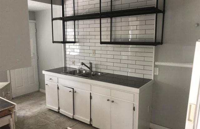 3426 North State Street - A Gallery 3