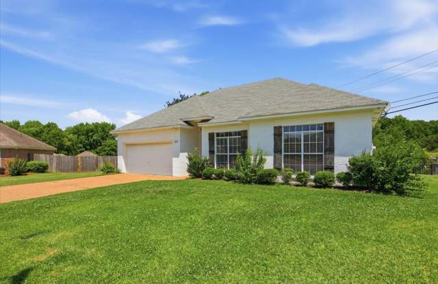 Charming Brandon Home for Rent photos photos