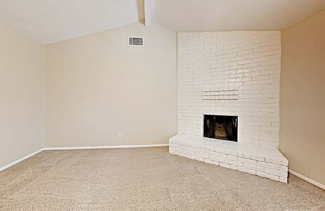 4930 Monteith Drive Gallery 3