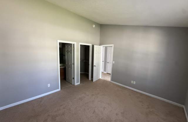 2477 Rockaway Place Gallery 3