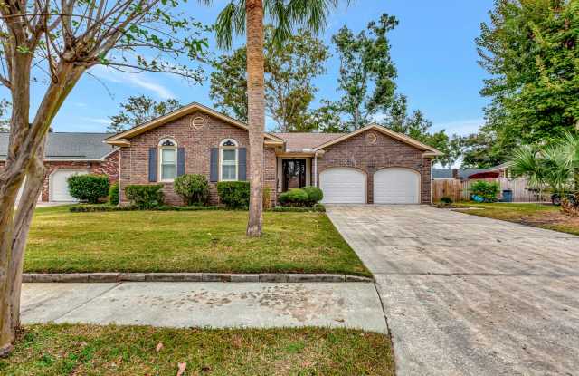 Charming 4-Bedroom, 2-Bath Brick Home with FROG in Tall Pines – Ladson, SC photos photos Charming 4-Bedroom, 2-Bath Brick Home with FROG in Tall Pines – Ladson, SC photos photos
