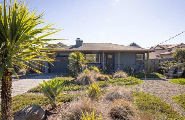 Half Moon Bay Quintessential Beach House! photos photos