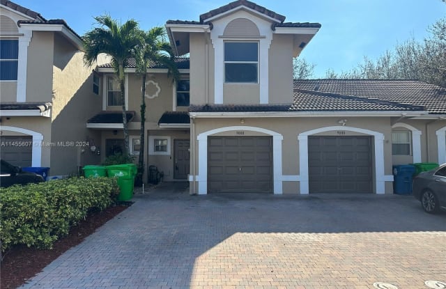 9080 NW 54th St - 9080 Northwest 54th Street, Sunrise, FL 33351