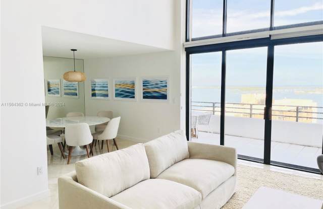 151 Se 15th Rd photos photos