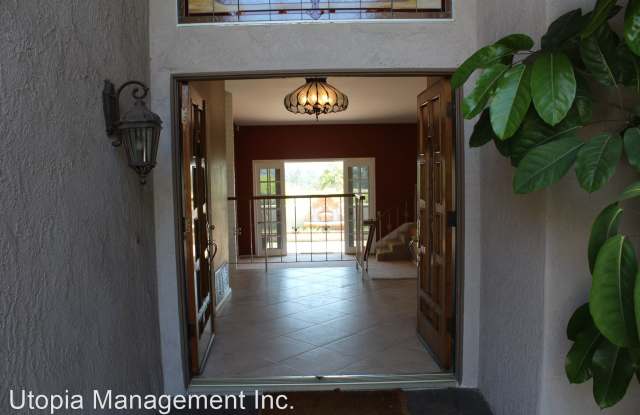 2222 Hilltop Court Gallery 2